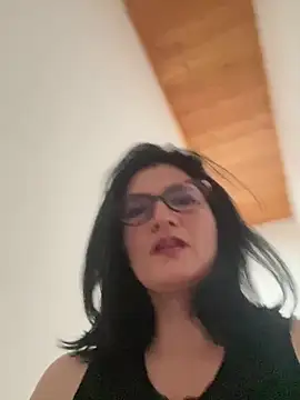 แชท XXX สดของ adriana71