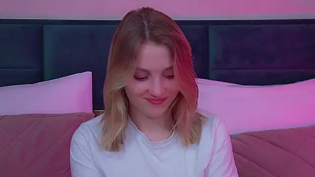 دردشة StacyEvances الجنسية المباشرة