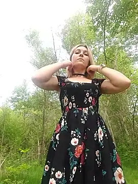 دردشة Yourblonde_69 الجنسية ال مباشرة