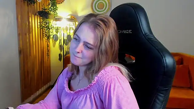 EllaBells – Naživo XXX chat