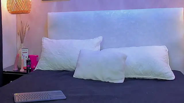 Piinksoul149's Webcam Show
