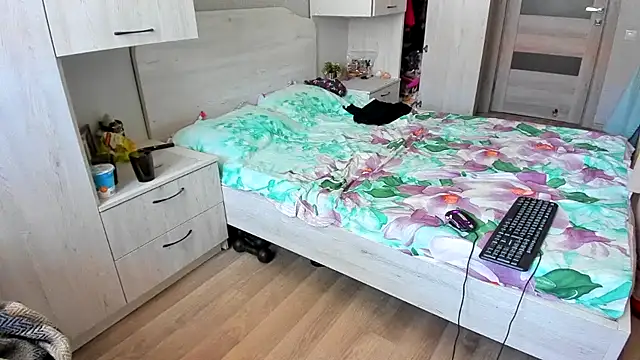 Czat XXX na żywo – DUSSY_PUSSY