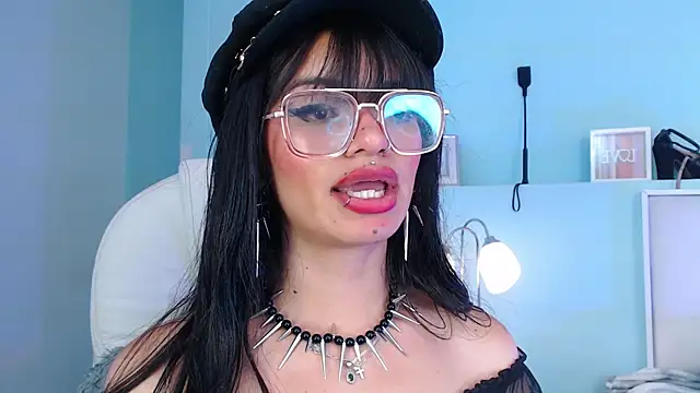 Emerald_gh Live XXX-Chat