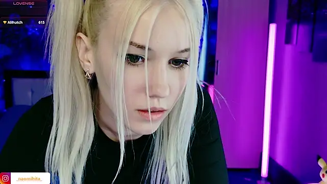 NaomiHita's Live XXX Chat