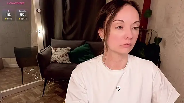 Czat XXX na żywo – Harmoni_Love