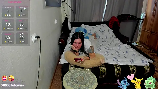 Show modela monica__elder na web-kameri