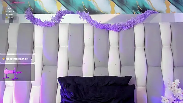 Chat +18 de IsaDiiaz ao vivo