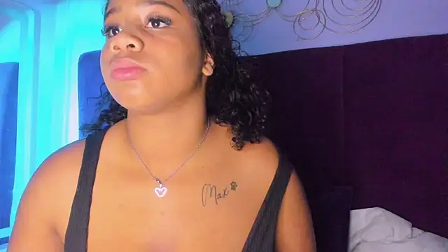 Czat XXX na żywo – Sofi_Fox_