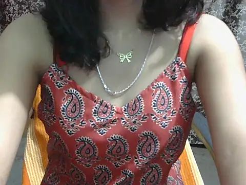 Adorable_Ayesha Live XXX-Chat