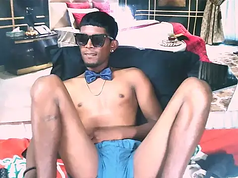 Chatroom XXX en direct de IndianThuggin