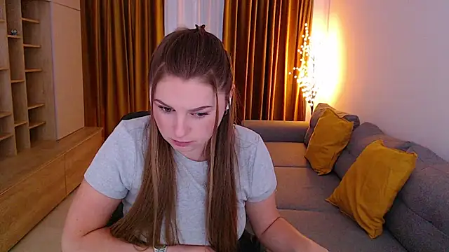 mia_bloomy's Live XXX Chat