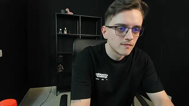 FelixStarkk Pertunjukan Webcam