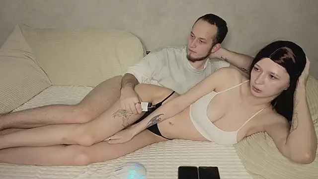 Pearl_couple Adlı Modelin Canlı XXX Sohbeti