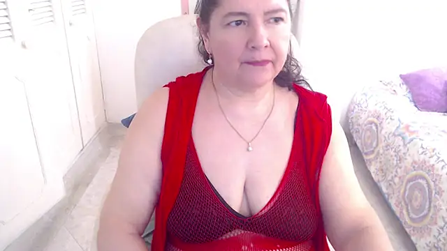 leonela_69's Live XXX Chat