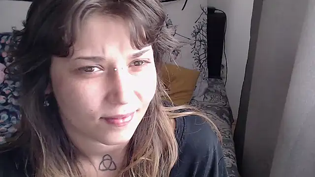AlienforTwenty Live XXX-Chat