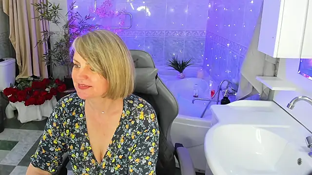 BettyGibsonnn Live XXX chat