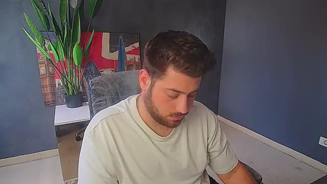 Онлайн чат XXX DaxGreer
