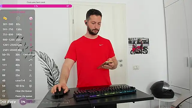 ZackFraser élő XXX-chatje