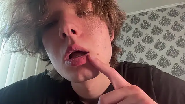 XXX chat uživo modela tomasdickpick