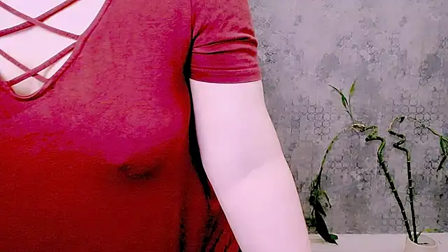Djullia Live XXX Chat