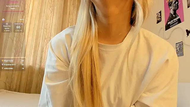 MidnightPoise – Naživo XXX chat