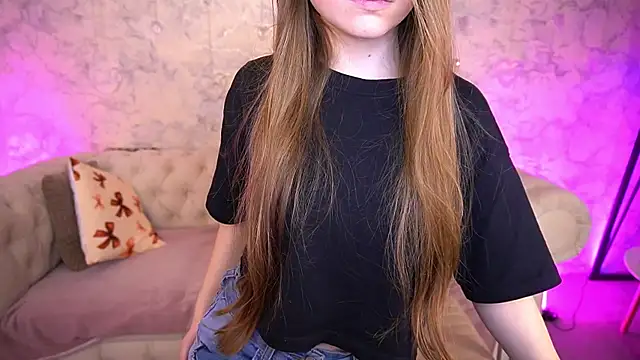 ArrinaWairr Adlı Modelin Canlı XXX Sohbeti