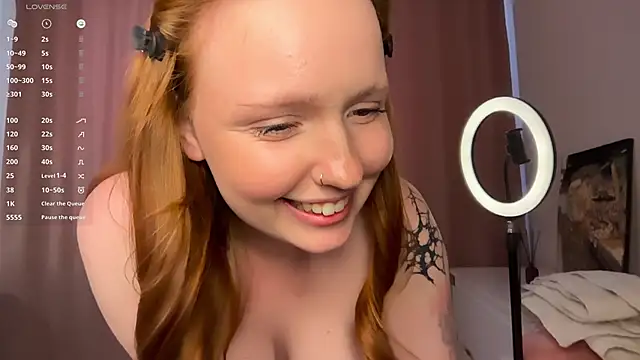 KikiBorn – Live XXX-chat