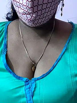mallu-sumi – webcam-show