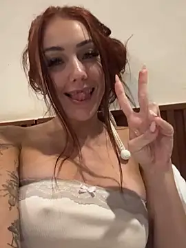 cherryvicexx's Webcam Show