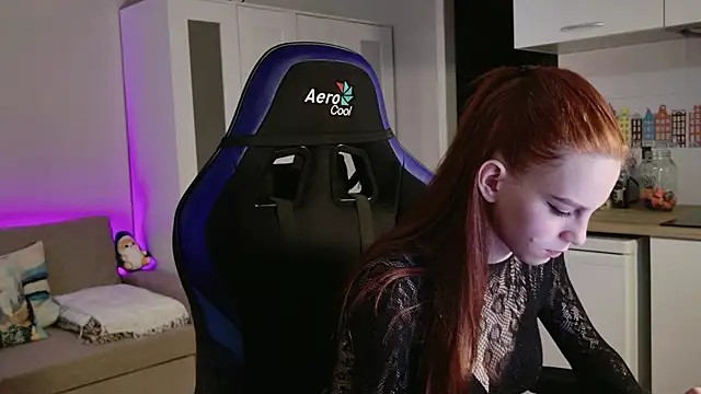 _vivi_red_'s Live XXX Chat