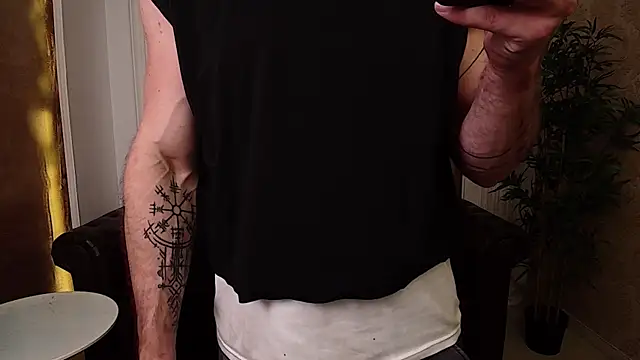 XXX chat uživo modela KoaTrace
