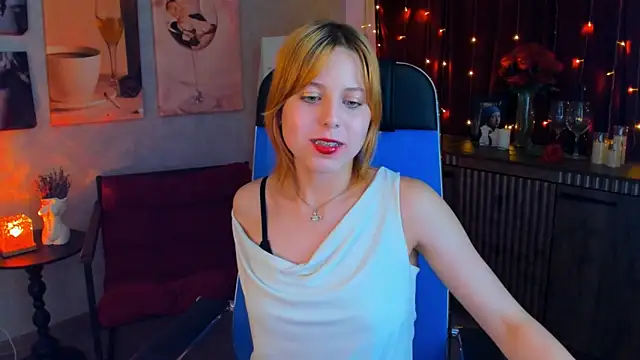 VivienneHebert's Live XXX Chat