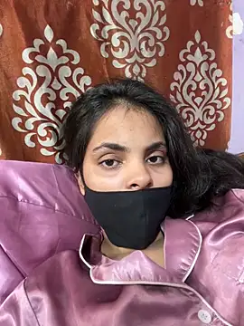 Sandhya_77 – webcam-show
