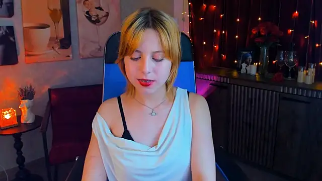 VivienneHebert Live XXX-Chat