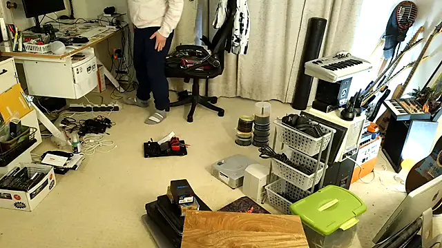9VOLTT Webcam Show