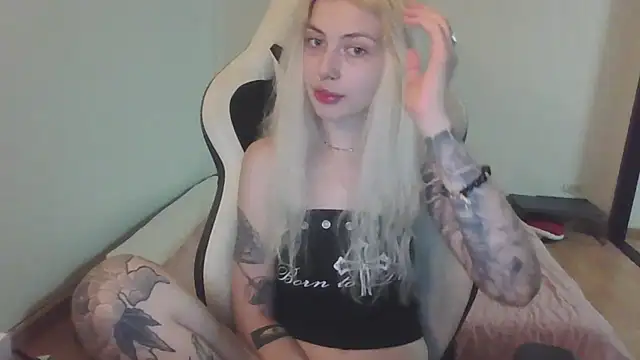 Emily_Flowers_のライブXXXチャット