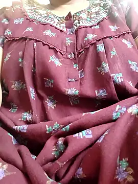 Yusra5 Chat XXX live