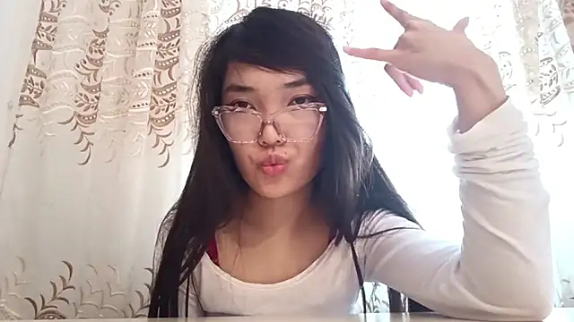 BrawnyDrip Live XXX-Chat
