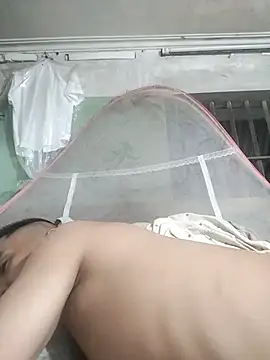 Tinh_love – Kamerová šou