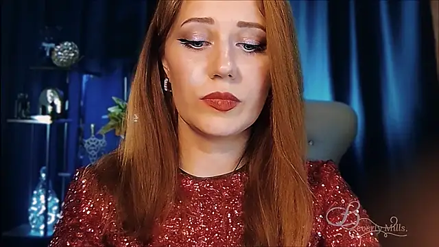 MissBeverlyMills' Live XXX Chat
