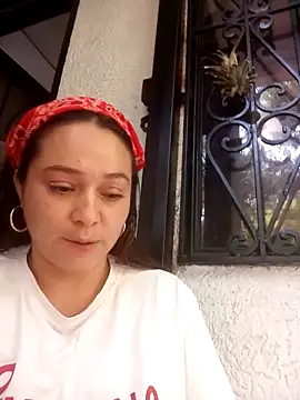SabrinaVantress Chat XXX in diretta