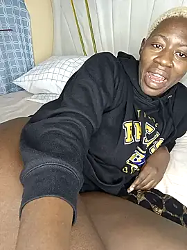 SquirtQueen16 – Naživo XXX chat