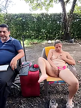 hotandfierylatinos2023 即時 XXX 聊天
