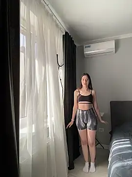 BOOMFOXY's Live XXX Chat