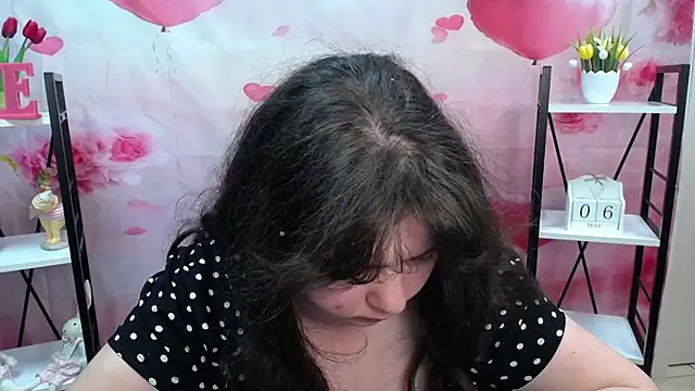 NeonilaLisova's Live XXX Chat