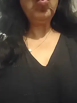 XXX chat uživo modela NakedMILFx