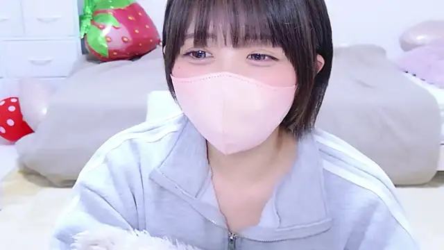 Онлайн чат XXX Hinata_Sun