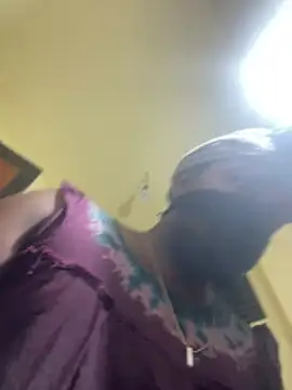 femboyslqueen Show Webcam