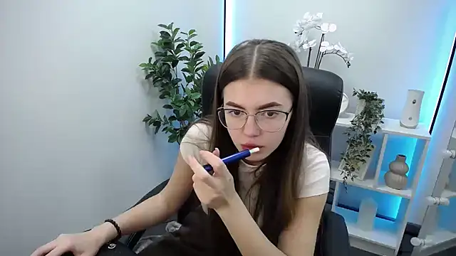 Ritaneer live XXX chat