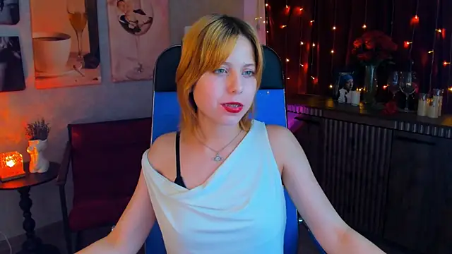 VivienneHebert Chat XXX in diretta